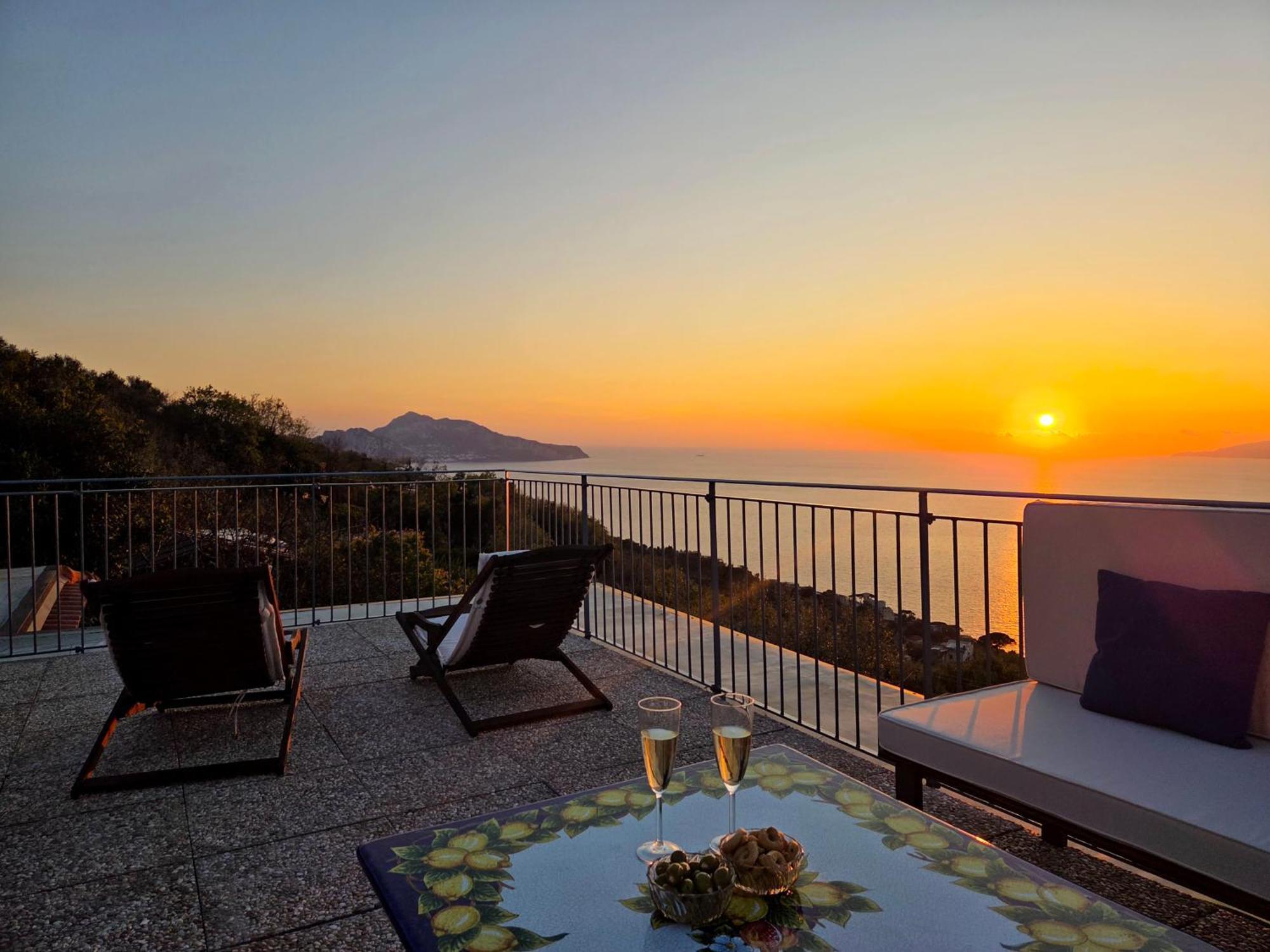 Sun & Relax, Relaxing Location With Seaview Villa Massa Lubrense Exterior photo
